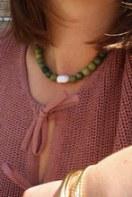 Charger l'image dans la galerie, Collier Olive
