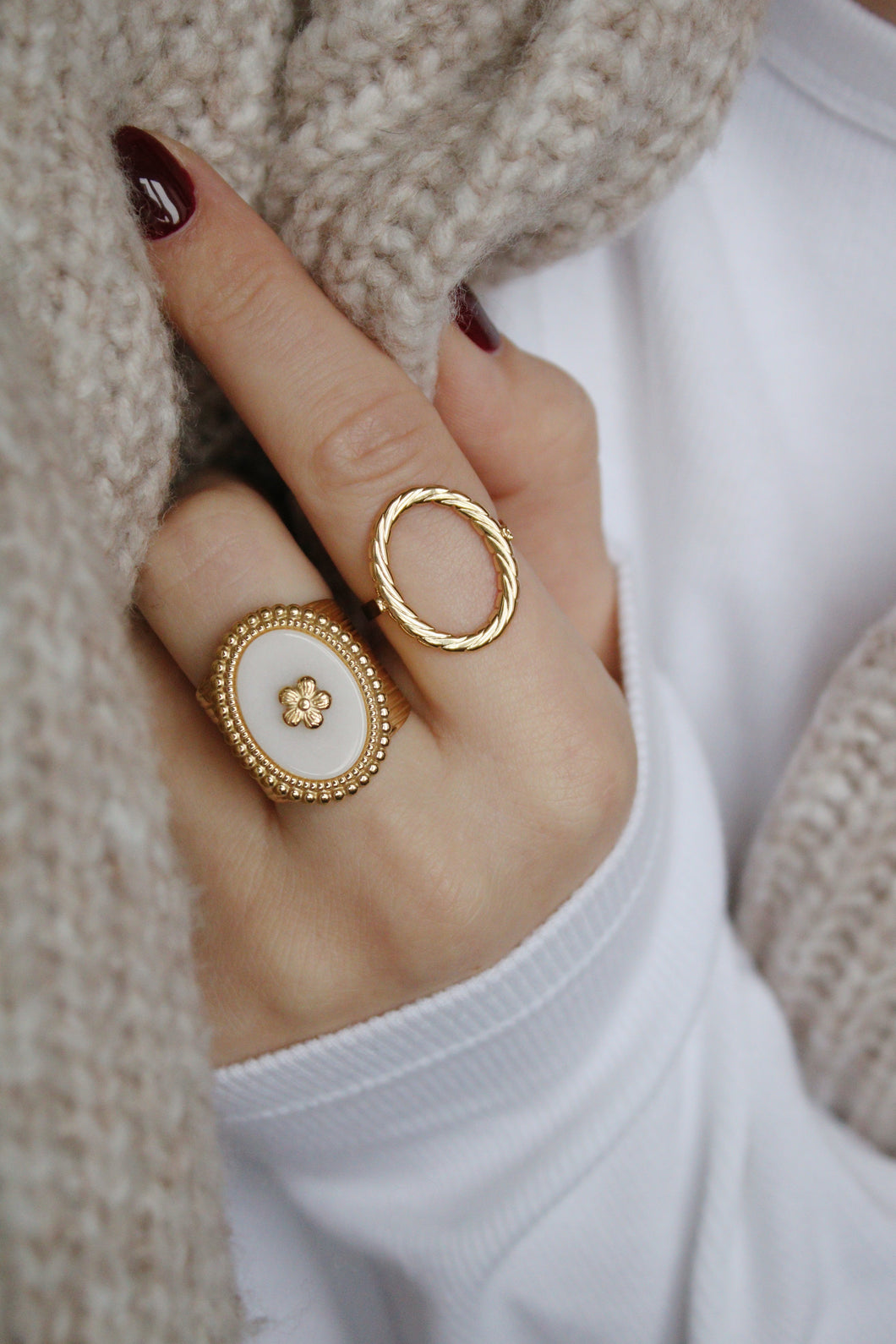 Bague Fleur blanc