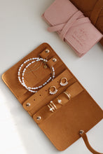Charger l&#39;image dans la galerie, Pochette à bijoux ~ petit format
