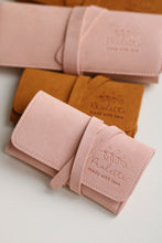 Charger l&#39;image dans la galerie, Pochette à bijoux ~ petit format
